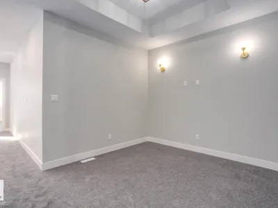 3601 42 AV photo 30
