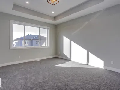 3601 42 AV photo 37