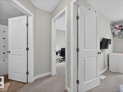#84 16903 68 ST NW photo 36