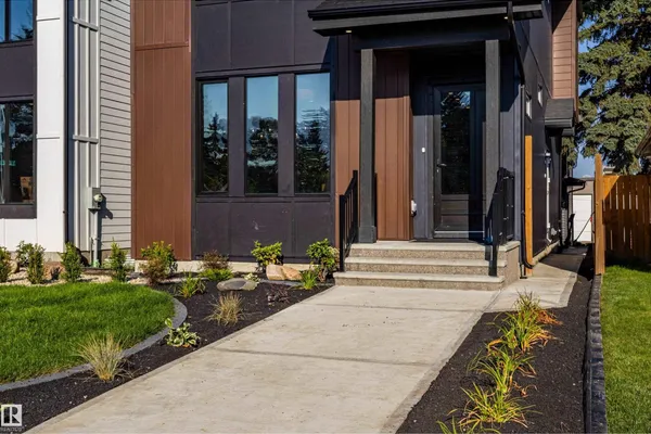 5139 123 ST NW photo 3
