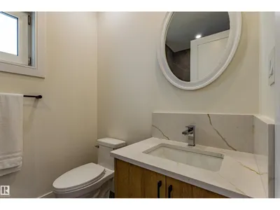 5139 123 ST NW photo 39