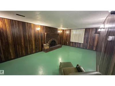 4128 110 ST NW photo 21