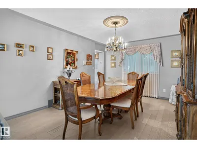 18132 78 AV NW photo 11