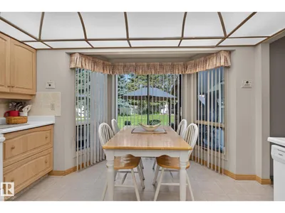 18132 78 AV NW photo 17