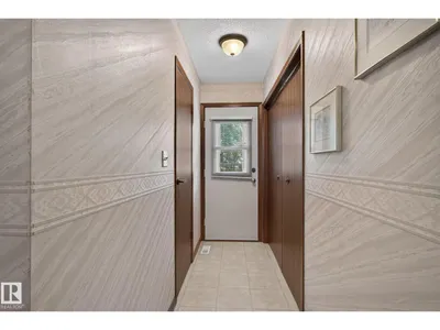 18132 78 AV NW photo 22