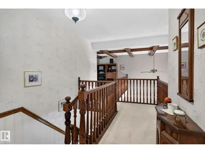 18132 78 AV NW photo 31