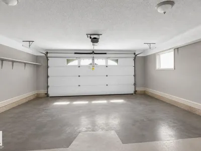 18132 78 AV NW photo 62