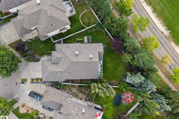 42 Kenilworth CR photo 3
