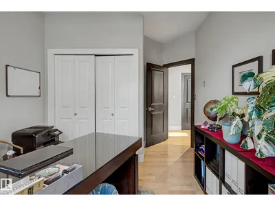 42 Kenilworth CR photo 24