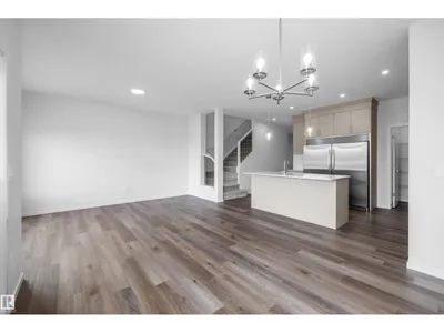 15744 7 ST NE photo 15