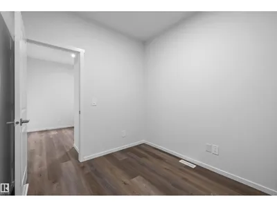 15744 7 ST NE photo 6