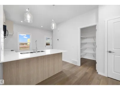15656 3 ST NE photo 12