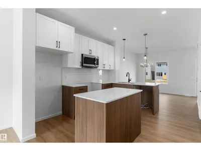 18844 28 AV NW photo 10