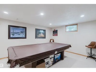 10924 35A AV NW photo 41