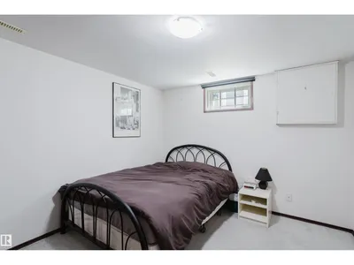10924 35A AV NW photo 43