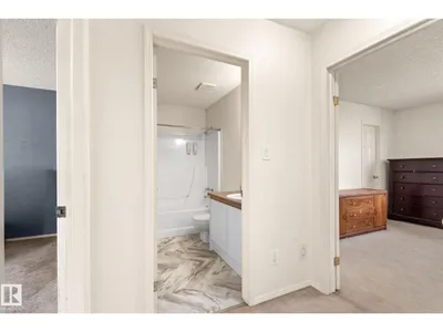 #2 15215 126 ST NW photo 27