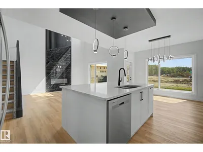 11 PIERWYCK LO photo 10