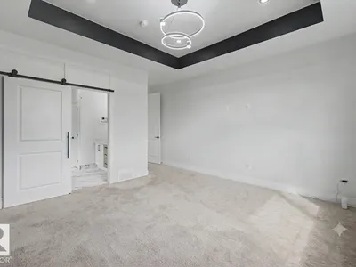 11 PIERWYCK LO photo 24