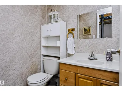 13503 135 AV NW photo 42