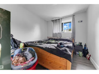 14216 58 ST NW photo 13