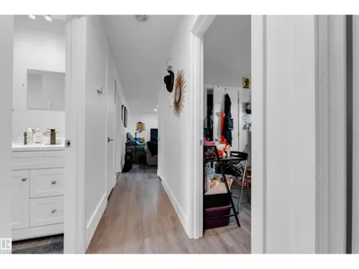 14216 58 ST NW photo 14