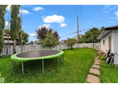 14216 58 ST NW photo 16