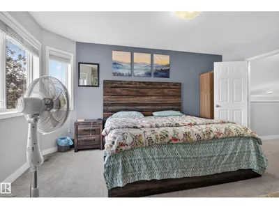 3746 12 Street NW NW photo 18