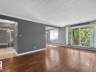 #402 10625 83 AV NW photo 10