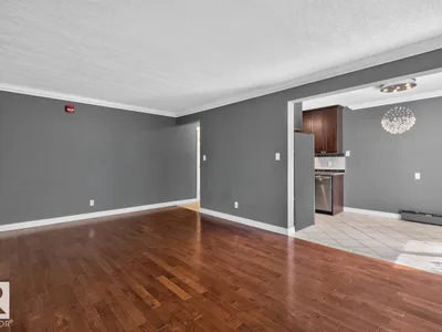 #402 10625 83 AV NW photo 12