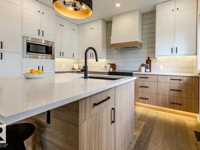 7924 92 AV NW photo 20