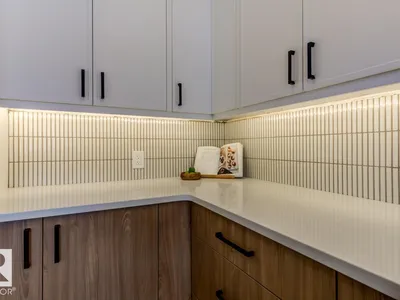 7924 92 AV NW photo 24
