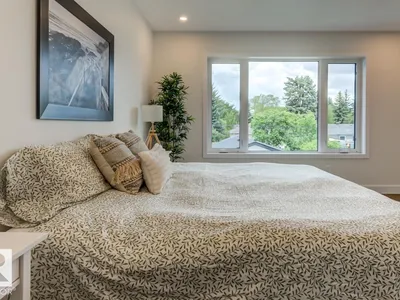 7924 92 AV NW photo 49