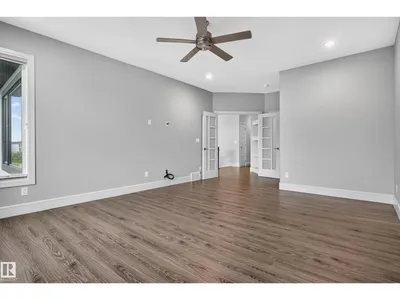2219 22 ST NW photo 50