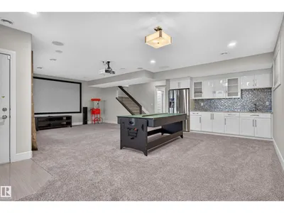 2219 22 ST NW photo 55
