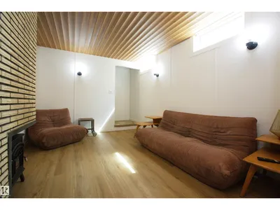 12137 50 ST NW photo 27