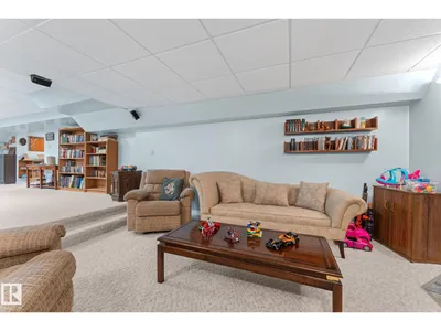 16908 110 ST NW NW photo 39