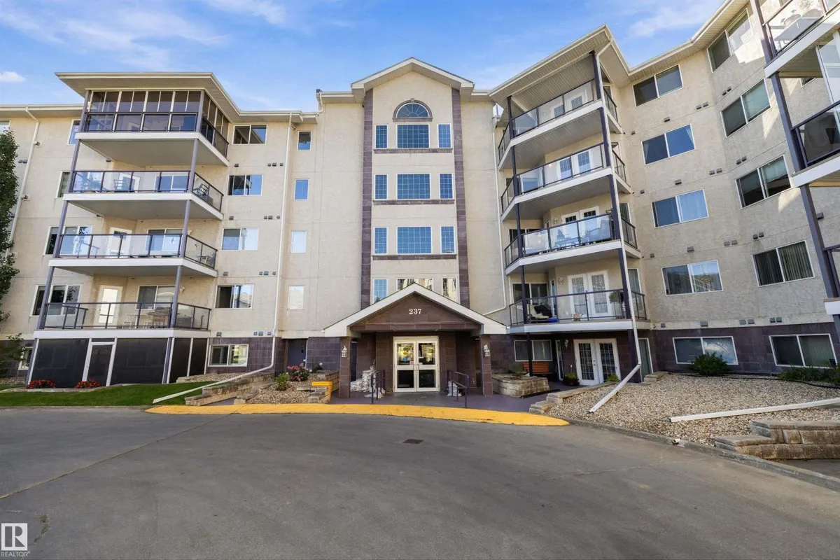 #401 237 YOUVILLE DR E NW exterior
