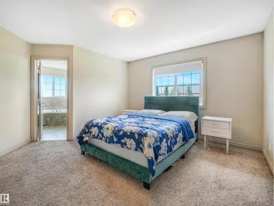 3897 GALLINGER LO NW photo 24