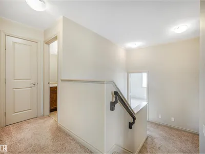 3897 GALLINGER LO NW photo 31