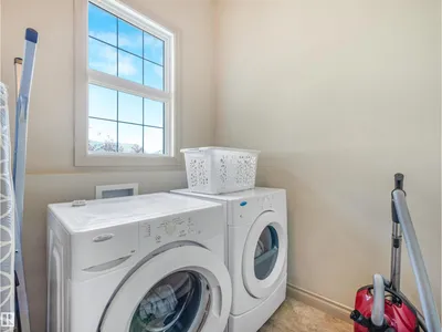 3897 GALLINGER LO NW photo 39