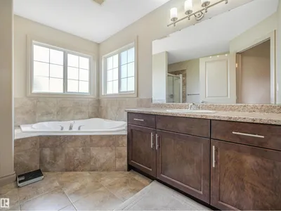 3897 GALLINGER LO NW photo 27