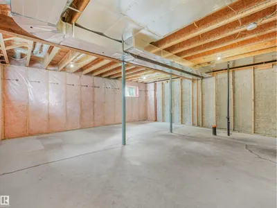 3897 GALLINGER LO NW photo 45
