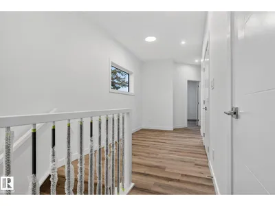 11927 90 ST NW photo 22