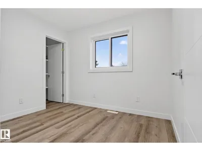 11927 90 ST NW photo 56