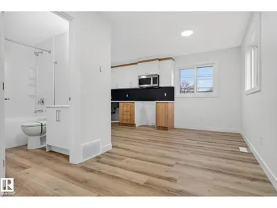 11927 90 ST NW photo 59