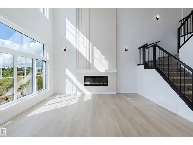 211 EDGEMONT GR NW, Edmonton