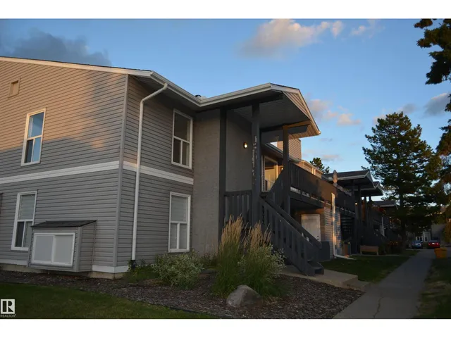 #49 1503 MILL WOODS RD E NW, Edmonton