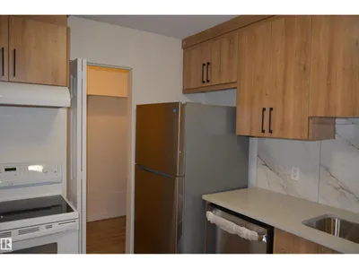 #49 1503 MILL WOODS RD E NW photo 4