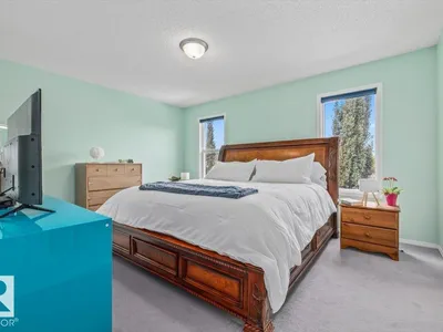 6014 48 AV photo 28