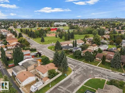 3803 12 AV NW photo 48